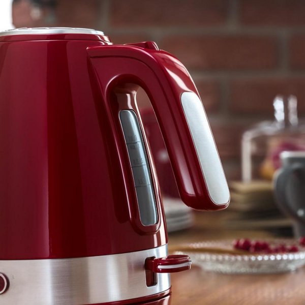 Електрочайник DeLonghi KBLA 2000 R (KBLA2000R) Електрочайник DeLonghi KBLA 2000 R (KBLA2000R)