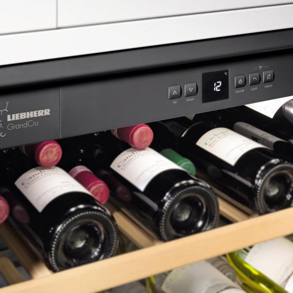 Холодильник Liebherr UWKes 1752