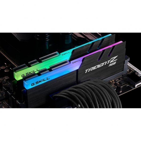 Модуль пам'яті до комп'ютера DDR4 16GB (2x8GB) 3600 MHz Trident Z RGB G.Skill (F4-3600C18D-16GTZRX)