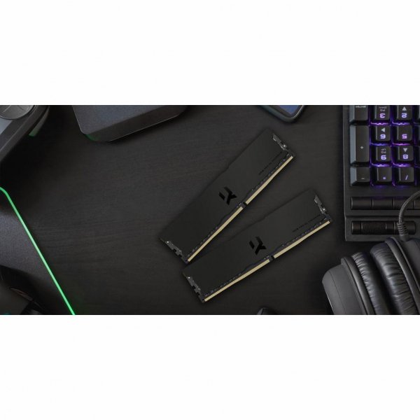 Модуль пам'яті до комп'ютера DDR4 32GB (2x16GB) 3600 MHz Iridium Pro Deep Black GOODRAM (IRP-K3600D4V64L18/32GDC)