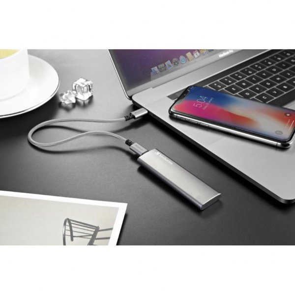 Накопичувач SSD USB 3.1 240GB Verbatim (047442) Накопичувач SSD USB 3.1 240GB Verbatim (047442)