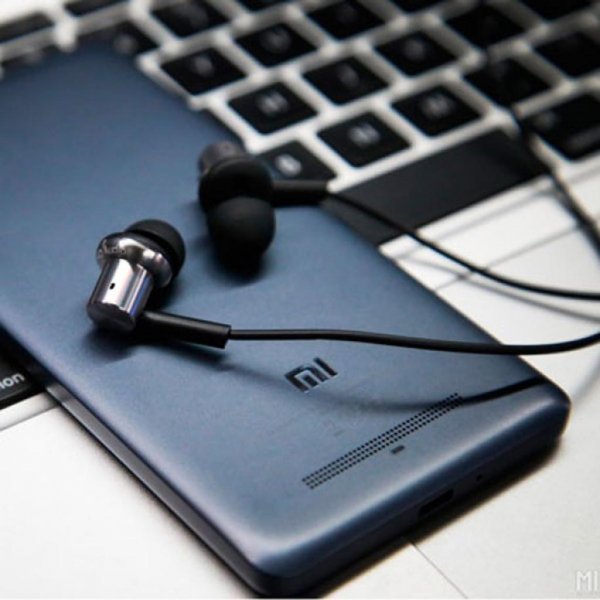 Навушники Xiaomi Mi In-Ear Hybrid Pro Silver (ZBW4326TY)