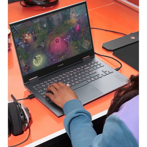 Ноутбук HP OMEN 15-en1000ua (422M7EA)
