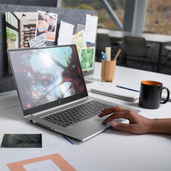 Ноутбук HP ZBook Studio G7 (2C9X8EA) Ноутбук HP ZBook Studio G7 (2C9X8EA)