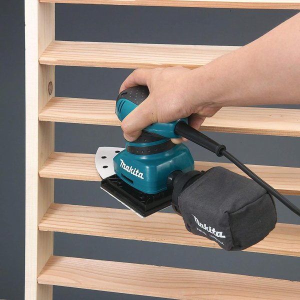 Шліфувальна машина Makita BO4565 Шліфувальна машина Makita BO4565