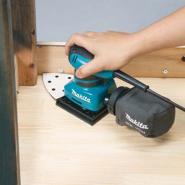Шліфувальна машина Makita BO4565 Шліфувальна машина Makita BO4565