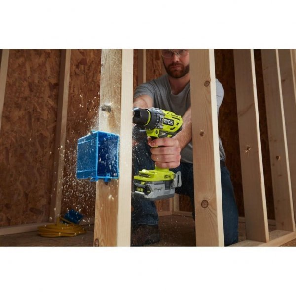 Шуруповерт Ryobi ONE+ R18PD7-220B (5133004295) Шуруповерт Ryobi ONE+ R18PD7-220B (5133004295)