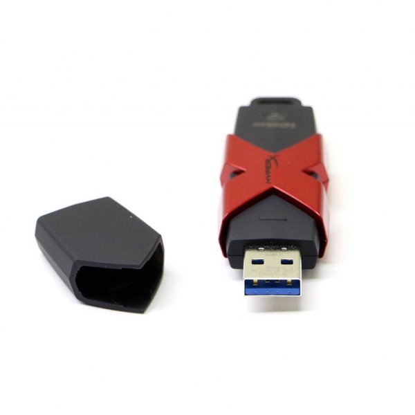 USB флеш накопичувач Kingston 256GB HyperX Savage USB 3.1 (HXS3/256GB) USB флеш накопичувач Kingston 256GB HyperX Savage USB 3.1 (HXS3/256GB)